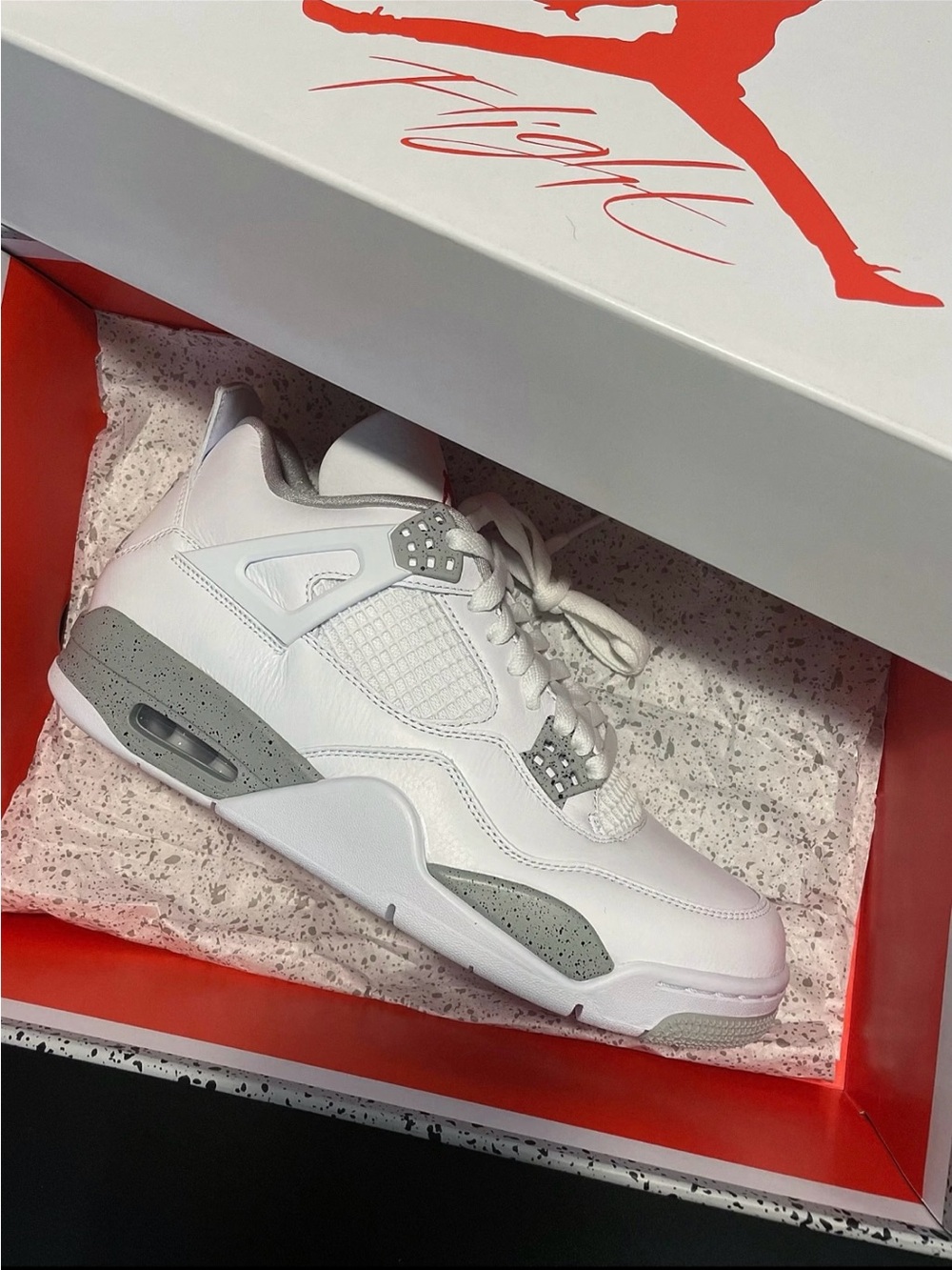 Jordan 4 Retro - White Oreo Men’s Sneakers - Picture 6 of 6